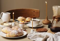 Oak Candle Holder -Home Furnishing Store Fanny Haag OVO Things b 0de80c51 6564 4f12 8fed 116841877fba