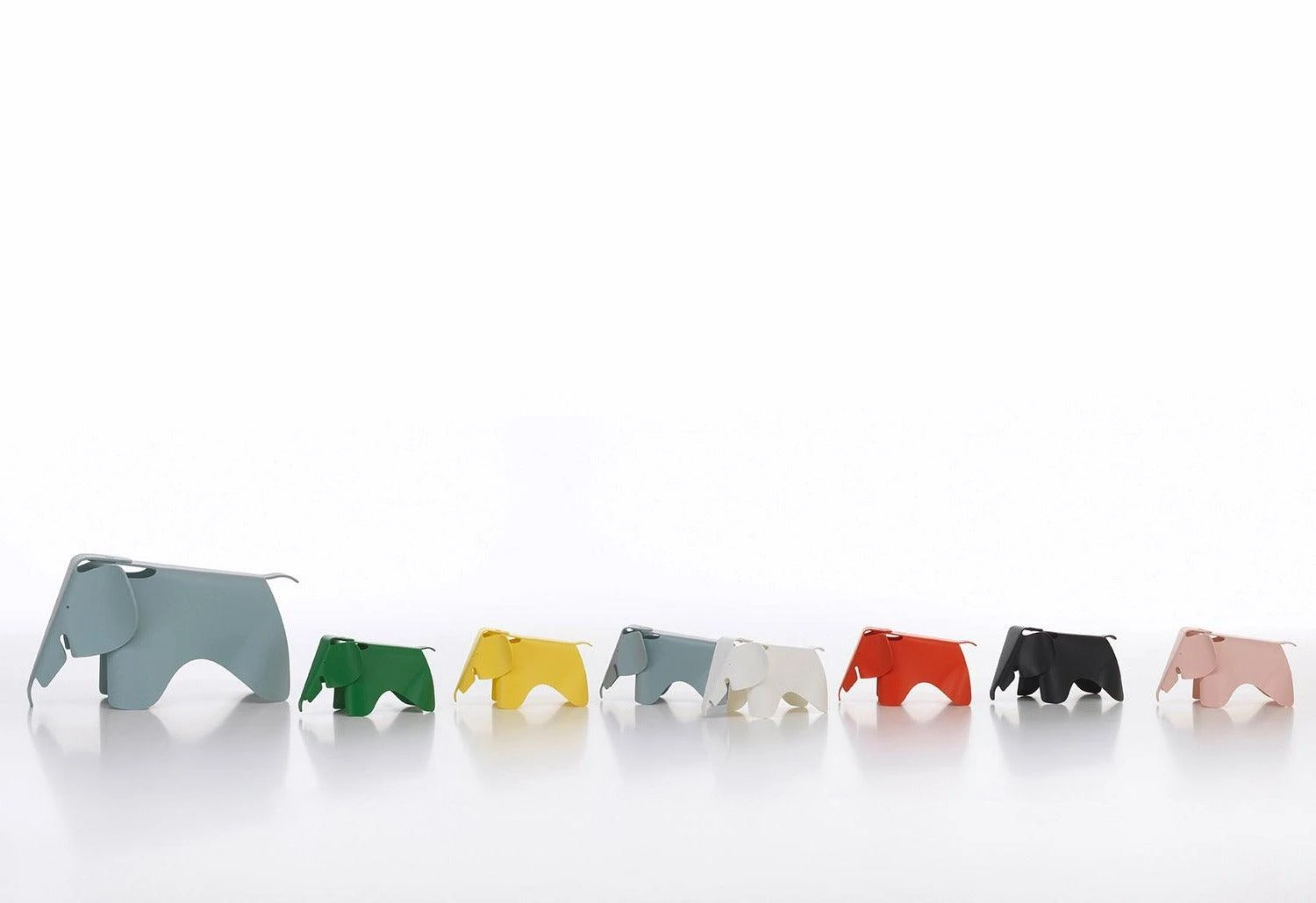 Vitra Small Eames Elephant, 1945 3 Vitra Small Eames Elephant, 1945