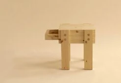 003 Stilts Side Table 16 003 Stilts Side Table -Home Furnishing Store Vaarnii Philippe Malouin 004 stilits side table 3