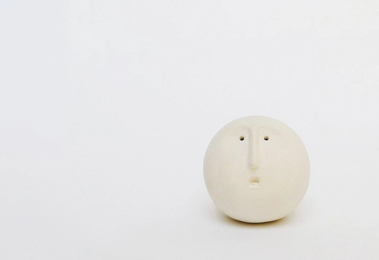 Clayhead With Stand, 2016 4 Clayhead With Stand, 2016 - Image 2