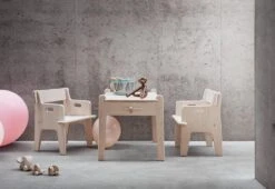 CH411 Children's Table, 1944 -Home Furnishing Store carl hansen hans wegner ch411 table 4