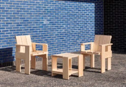 Hay Crate Dining Chair, 2022 -Home Furnishing Store hay gerrit rietveld crate dining chair lifstyle 2