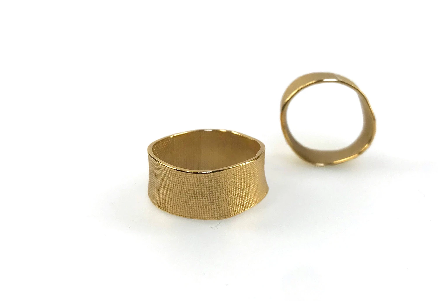 Slacked Band Textured Unisex Ring 3 Slacked Band Textured Unisex Ring