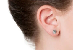 Point 4 Stud Earrings, Bent Circle 10 Point 4 Stud Earrings, Bent Circle -Home Furnishing Store kei tominaga point 4 stud bent circle earring silver 3