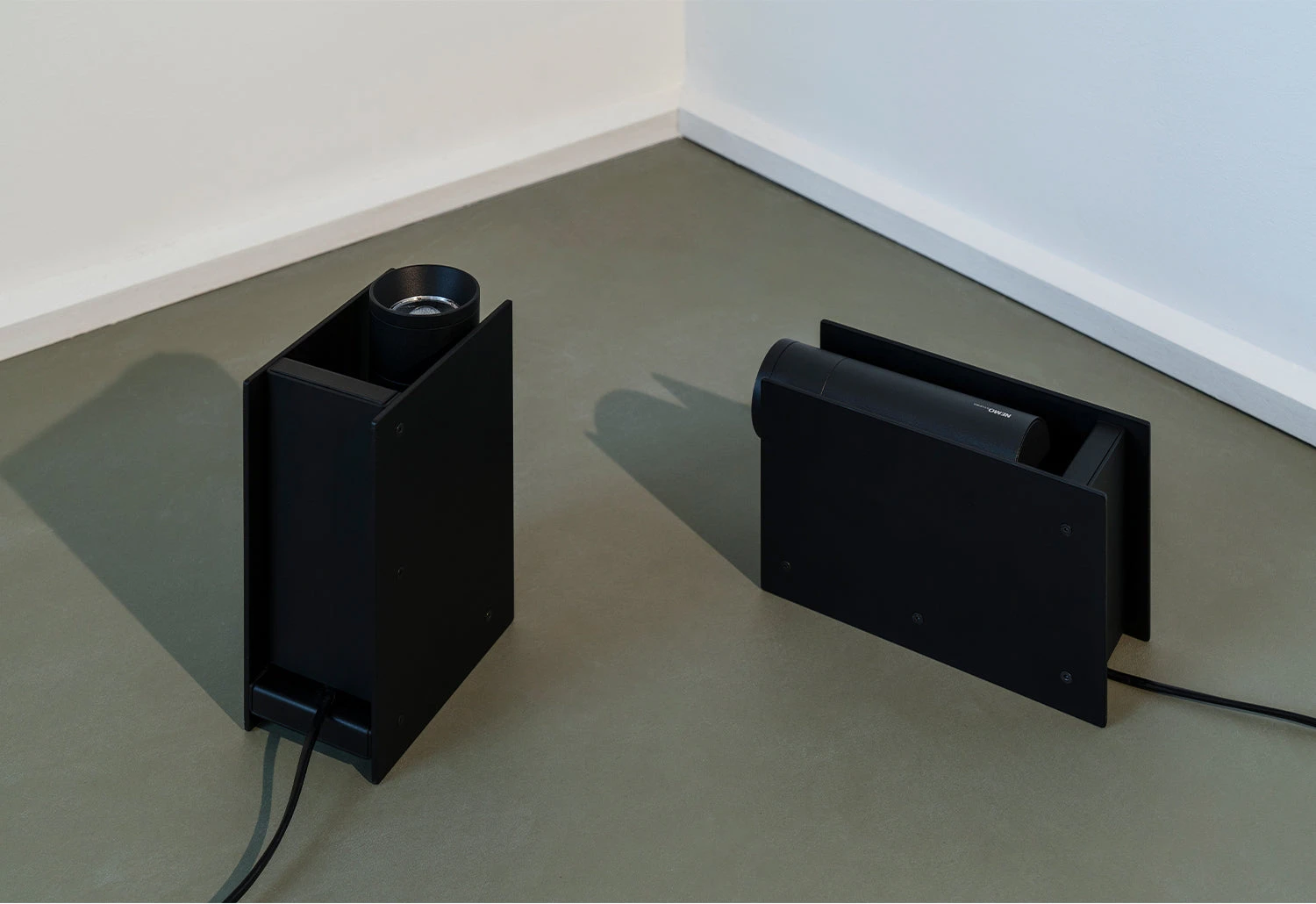 Plint Spotlight Floor Lamp 10 Plint Spotlight Floor Lamp - Image 8