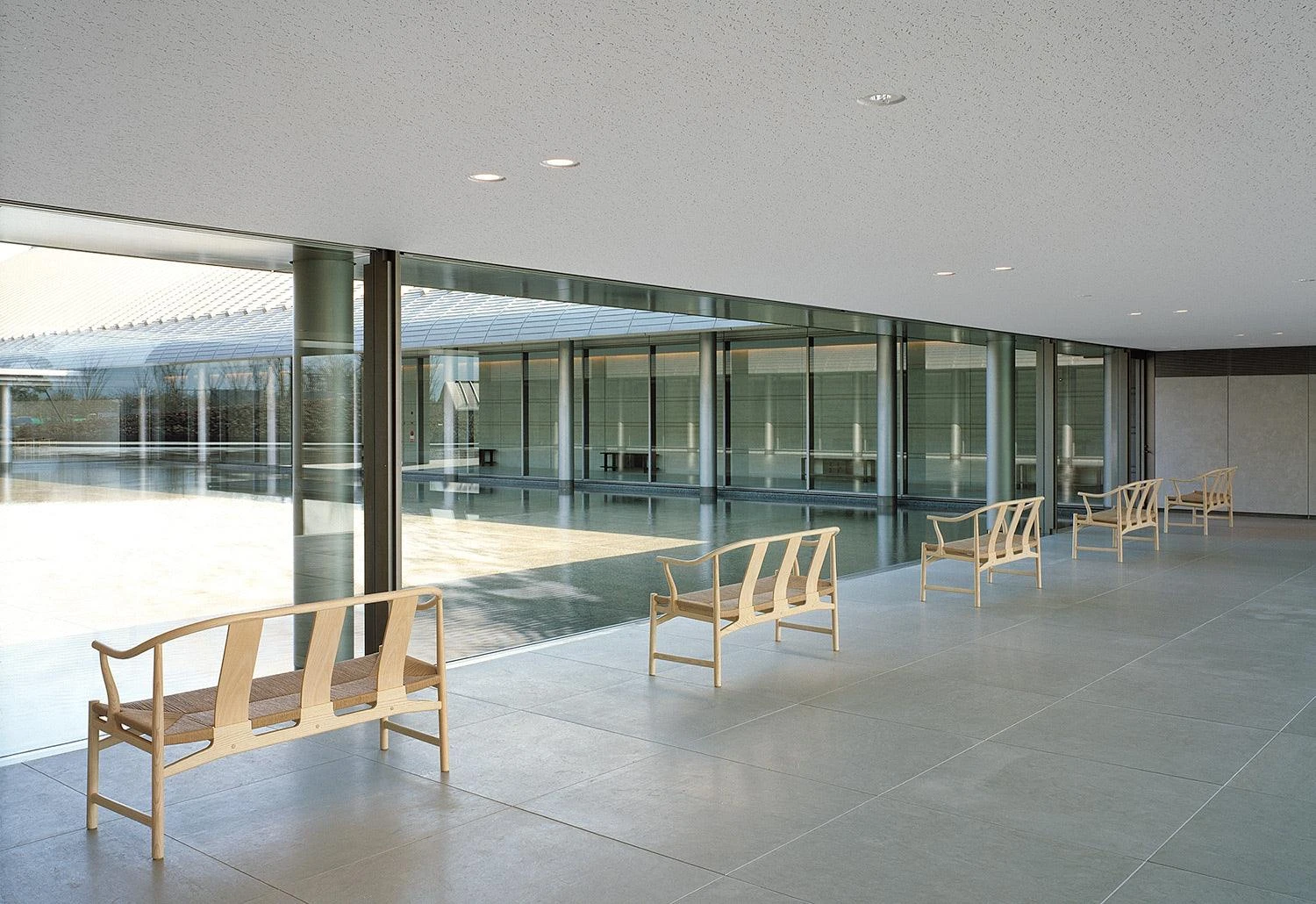 PP266 Chinese Bench, 1946 5 PP266 Chinese Bench, 1946 - Image 3