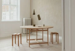 Moebe Round Dining Table -Home Furnishing Store twentytwentyone MOEBE Round Dining Table 2