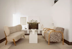 ARCH Chair, 2020 30 ARCH Chair, 2020 -Home Furnishing Store twentytwentyone Mazo Magnus Laessoe Stephensen Arch Chair 9