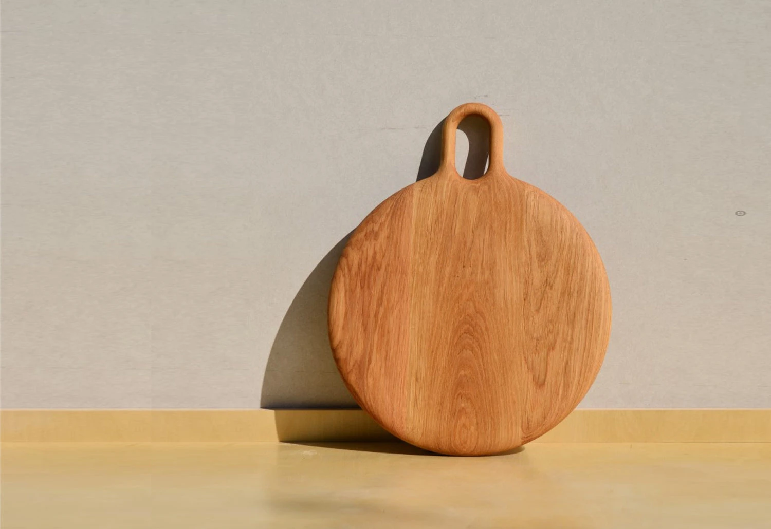 Round Chopping Board, Oiled Oak 3 Round Chopping Board, Oiled Oak