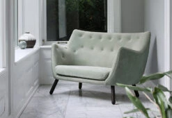 Poet Sofa, 1941 21 Poet Sofa, 1941 -Home Furnishing Store twentytwentyone finn juhl anderssen voll poet sofa jade ambient walnut