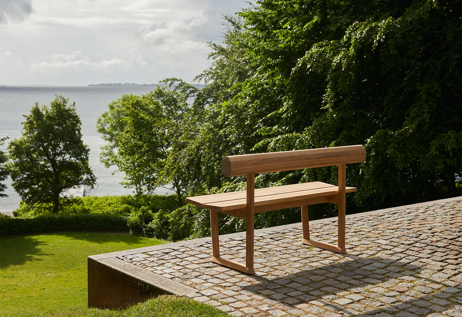 Skagerak Banco Bench, 2022 5 Skagerak Banco Bench, 2022 - Image 3