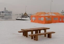 013 Osa Outdoor Bench 38 013 Osa Outdoor Bench -Home Furnishing Store vaarnii henrik tjaerby osa lifestyle 9