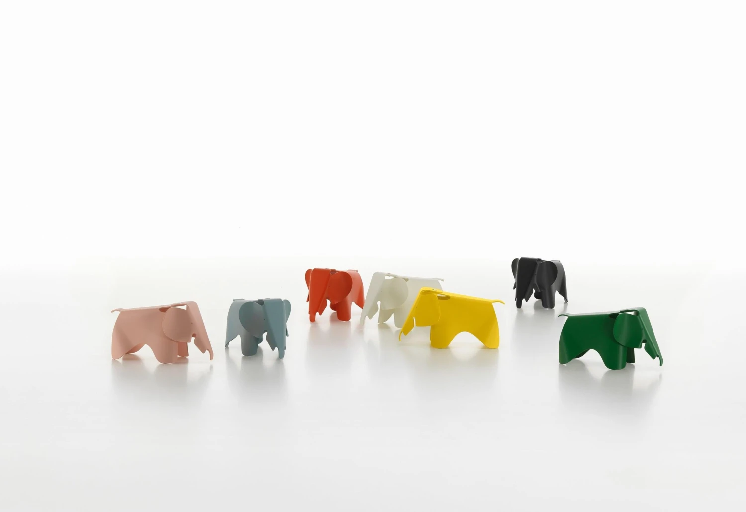 Vitra Small Eames Elephant, 1945 4 Vitra Small Eames Elephant, 1945 - Image 2