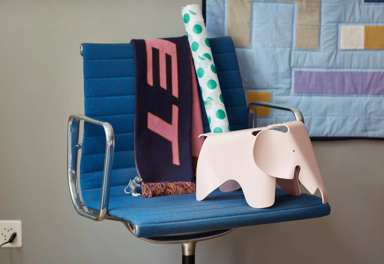 Vitra Small Eames Elephant, 1945 13 Vitra Small Eames Elephant, 1945 - Image 11