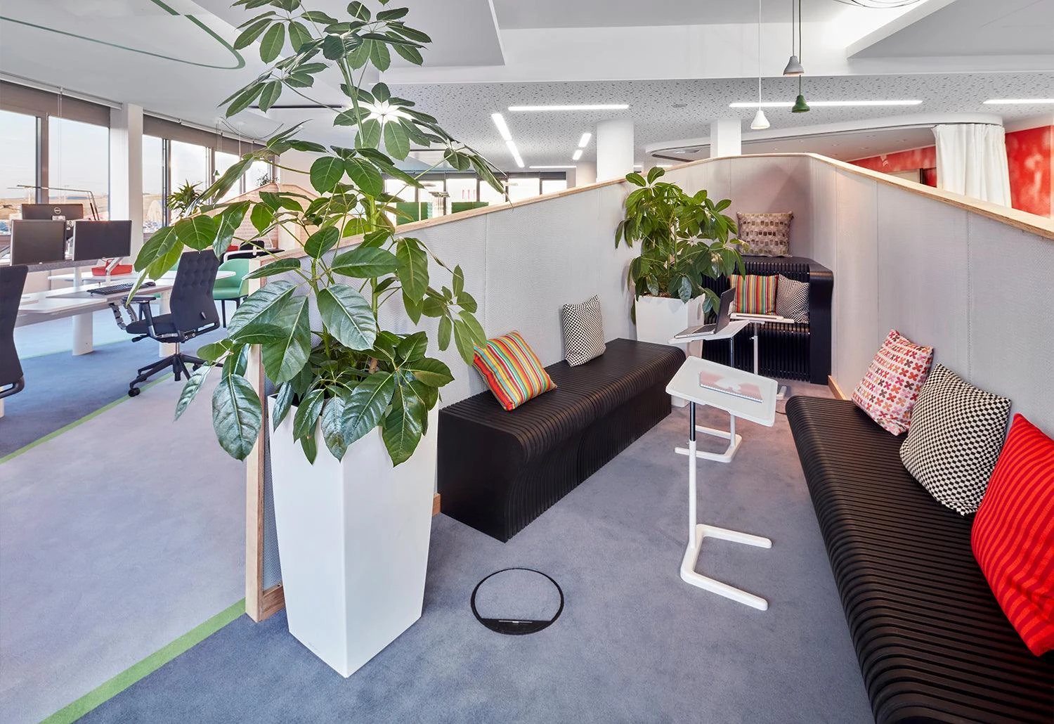 Vitra NesTable, 2007 6 Vitra NesTable, 2007 - Image 4