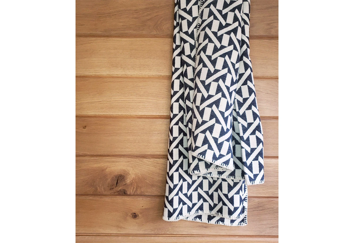 Woodblock Throw 10 Woodblock Throw - Image 8